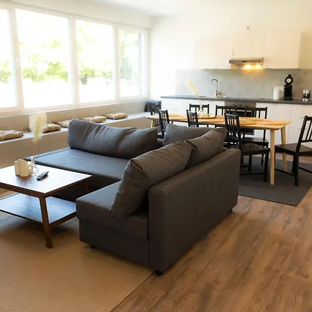 Lejlighed Dohann1 Zentrum, Messehalle, Stationnah & Privatparkplatz *