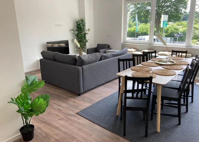 Dohann1 Zentrum, Messehalle, Stationnah & Privatparkplatz Apartment