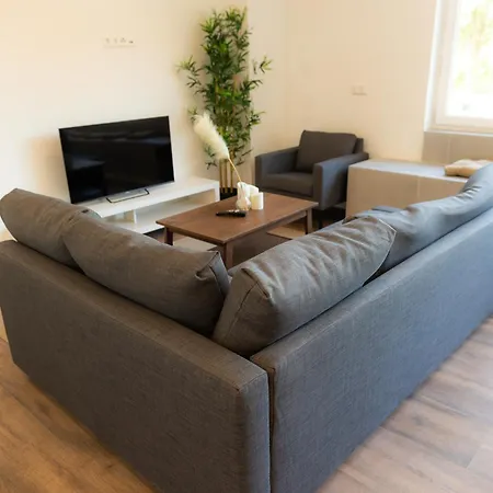 Dohann1 Zentrum, Messehalle, Stationnah & Privatparkplatz Dortmund