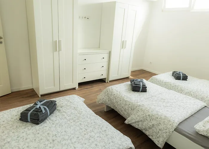 Dohann1 Zentrum, Messehalle, Stationnah & Privatparkplatz ドルトムント