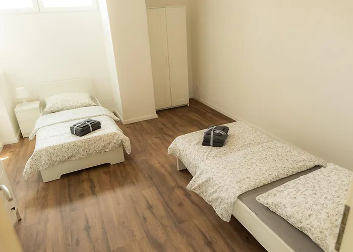 Dohann1 Zentrum, Messehalle, Stationnah & Privatparkplatz * ドルトムント